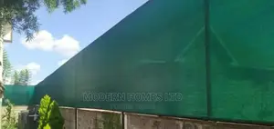 Jungle Green Wall Top Privacy Shade Screen Fence