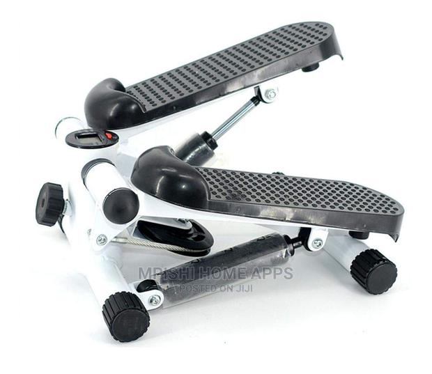 Mini Stepper Exercise Machine - thumbnail 3