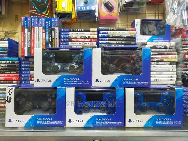 Play Station 4 OG ,Original Game Controllers - thumbnail 3