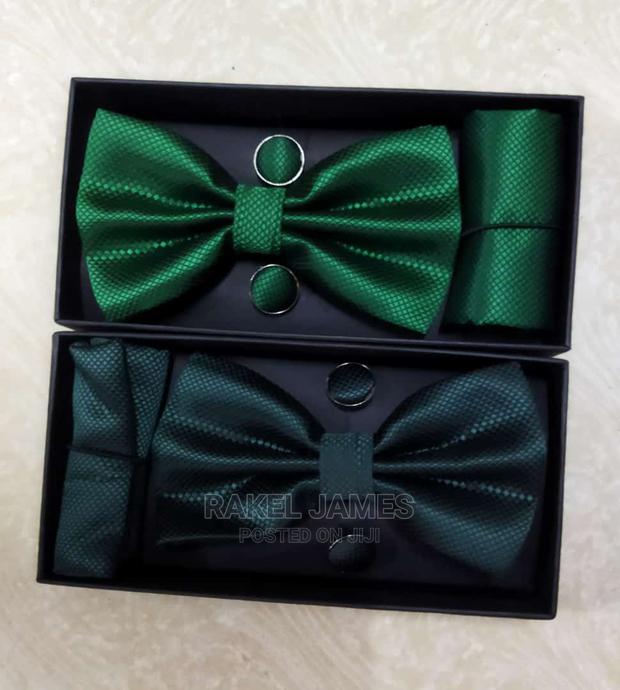 Emarld Green Bow Ties - main view