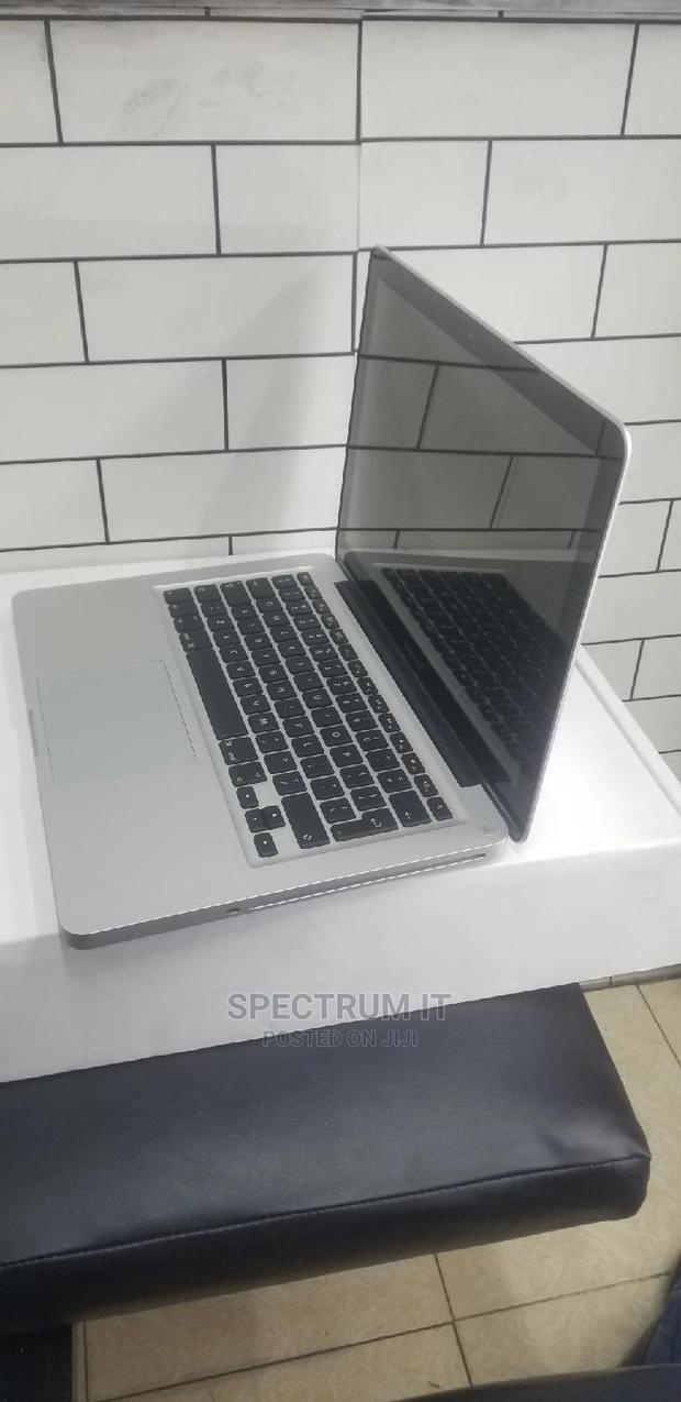 Laptop Apple MacBook Pro 8GB Intel Core I5 HDD 500GB