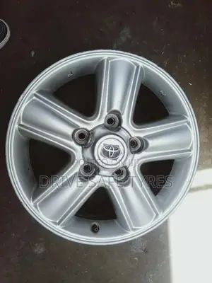 Amazon Land Cruiser Original Rims 18 Inch Set