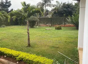 5bdrm Bungalow in Parklands/Highridge for Sale