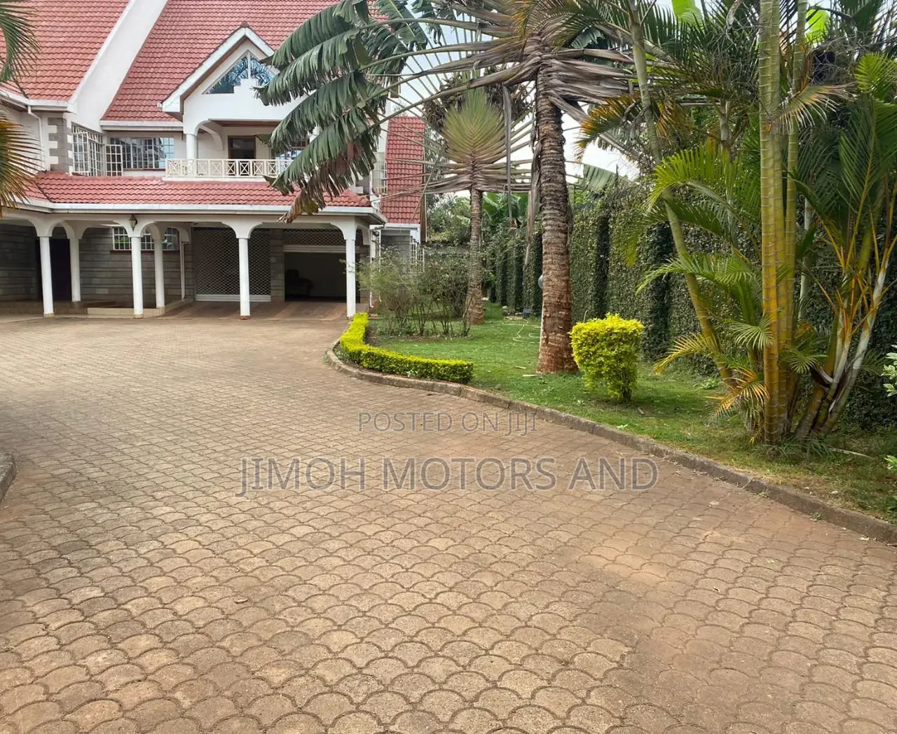 5bdrm Bungalow in Parklands/Highridge for Sale