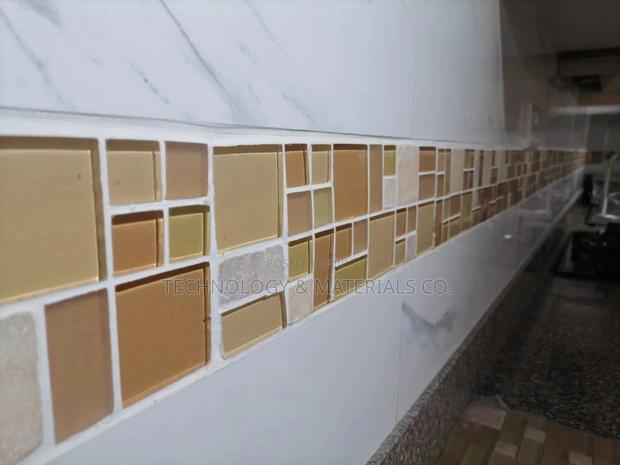 Glass Mosaic - thumbnail 2