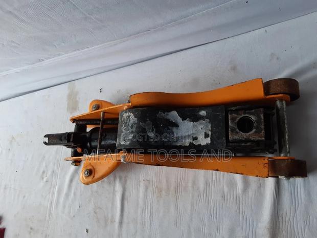 Trolley Jack - 2 to 3 Tons Hydraulic Lifting Garage - Ex-Uk - thumbnail 5
