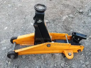 Trolley Jack - 2 to 3 Tons Hydraulic Lifting Garage - Ex-Uk