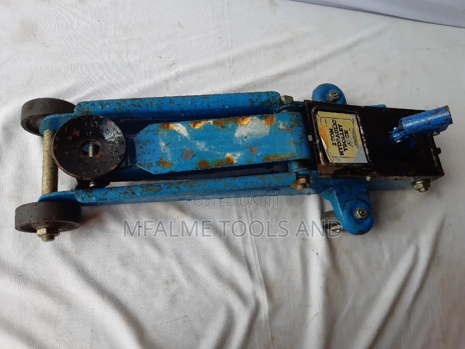 Trolley Jack - 2 to 3 Tons Hydraulic Lifting Garage - Ex-Uk