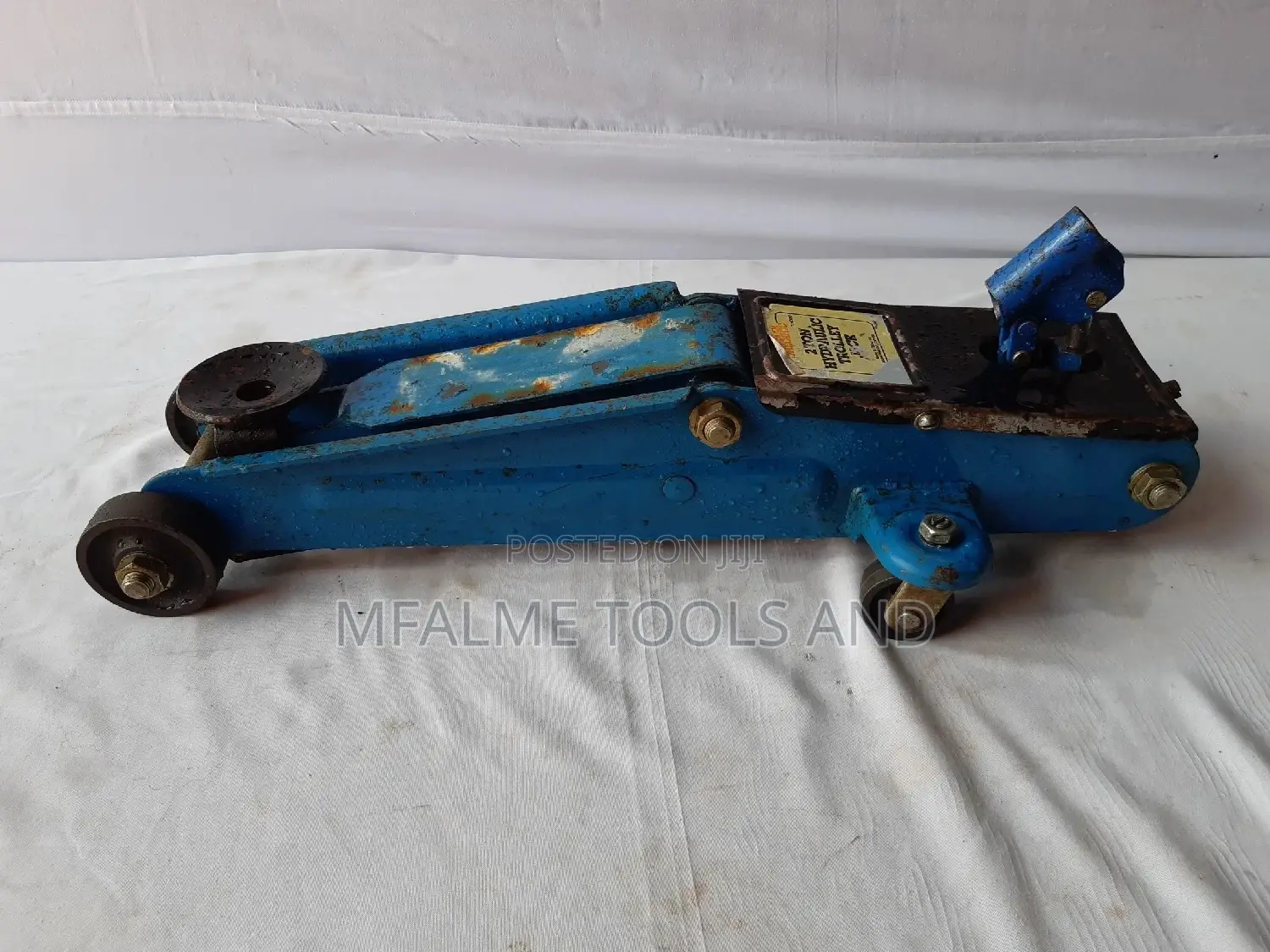 Trolley Jack - 2 to 3 Tons Hydraulic Lifting Garage - Ex-Uk
