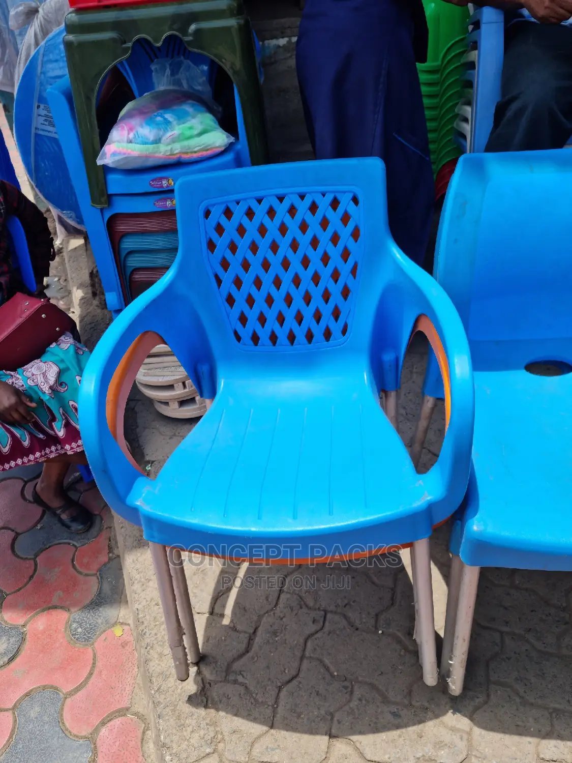Quality Chairs With Metal Tubing Legs
