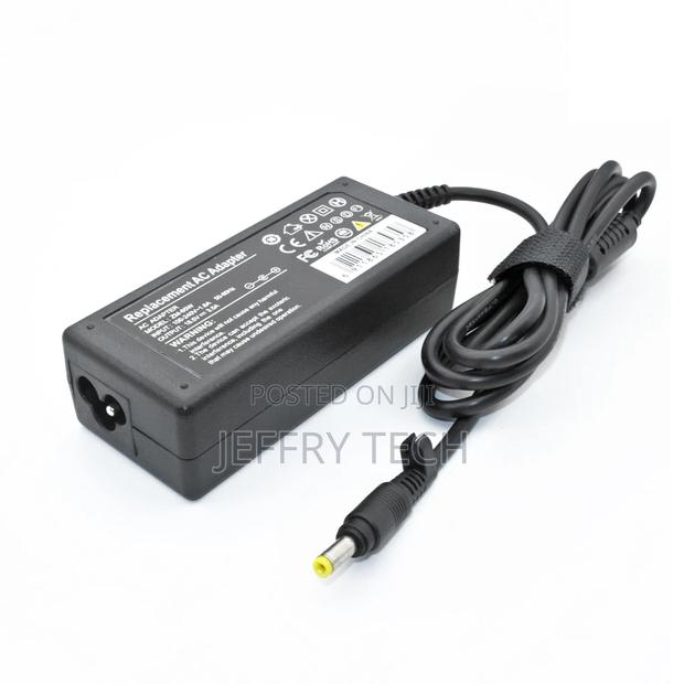 Universal 65w Ac Adapter for HP Laptop Adaptor