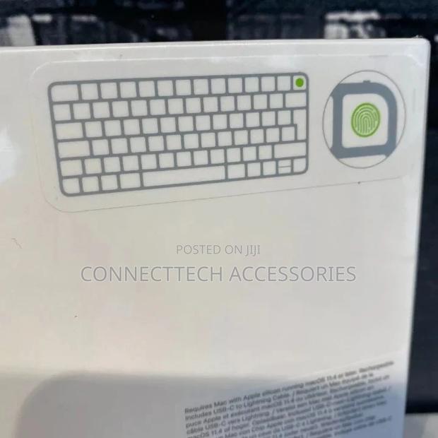 Magic Keyboard With Touch ID Small - thumbnail 2