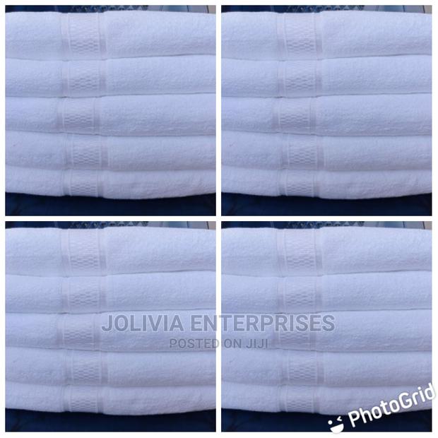 Towels White Plain