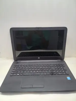 Laptop HP Pavilion 15 4GB Intel Celeron SSD 500GB