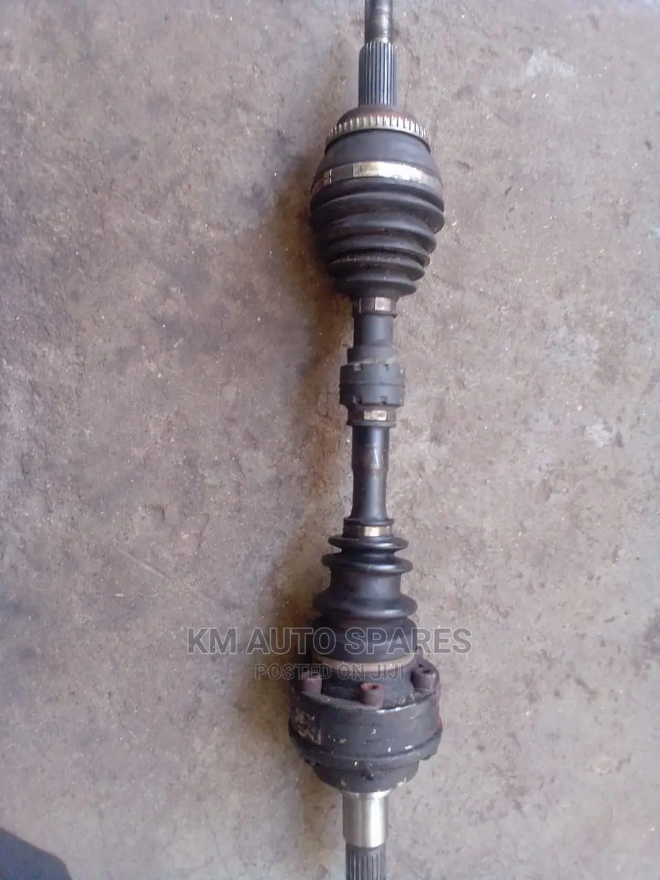 Toyota Kluger Drive Shaft.