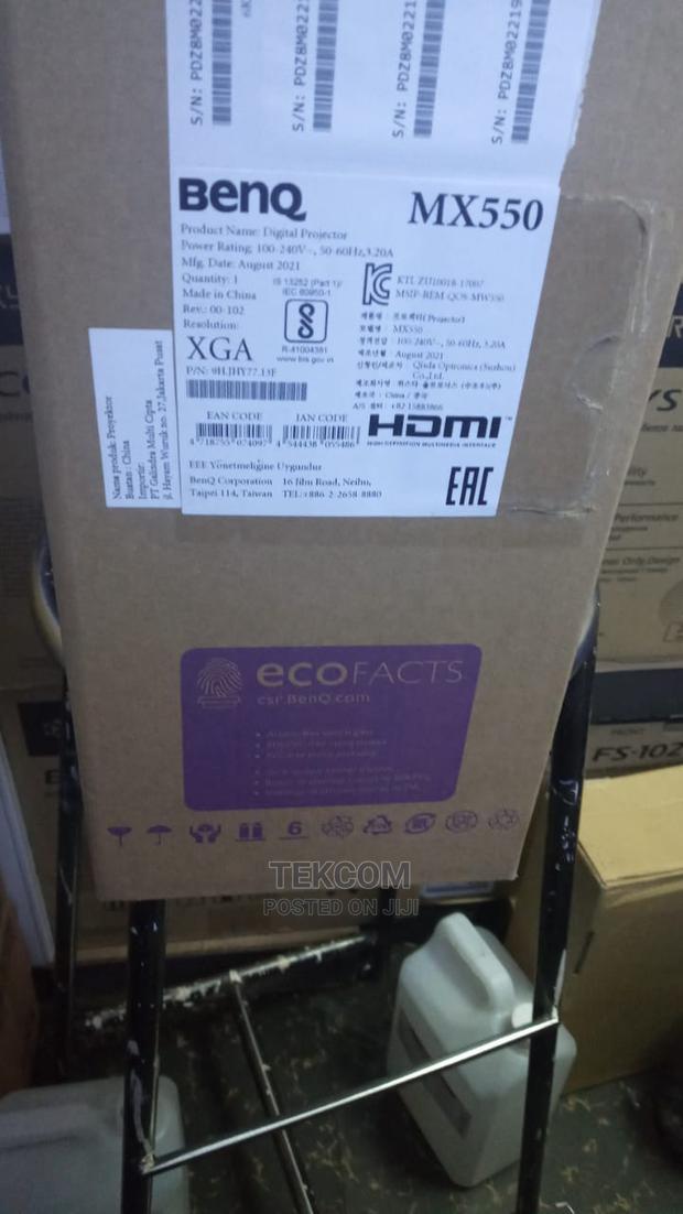 Benq MX550 3600lm XGA Business Projector - thumbnail 2