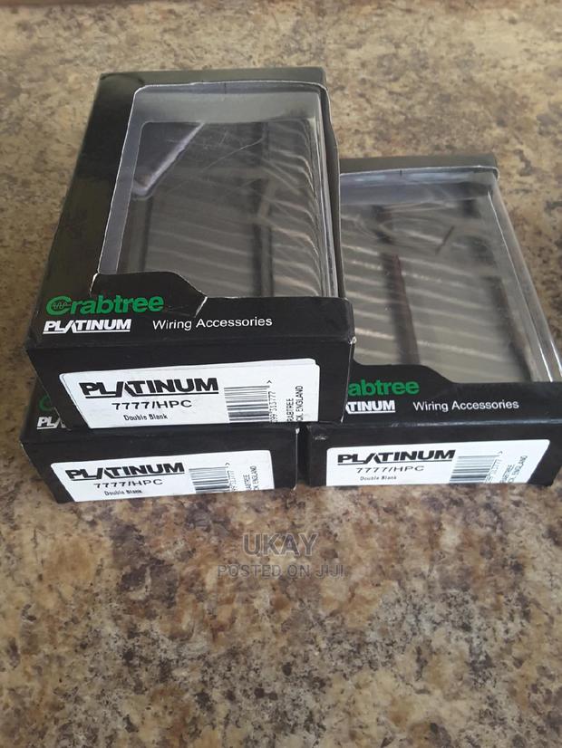 Uk-Crabtree Platinum Double Blank Patress Cover - main view