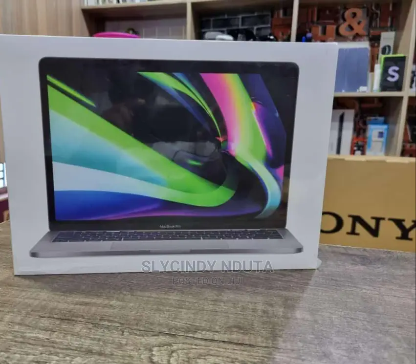 New Laptop Apple MacBook Pro M1 8GB Apple M1 256GB