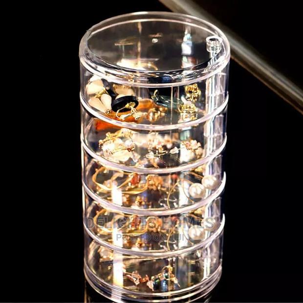 Acrylic Rotatable Cosmetics Storage Box - thumbnail 3