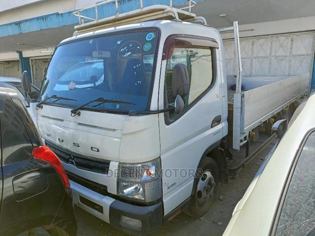 Mitsubishi Fuso Long Chassis - thumbnail 3