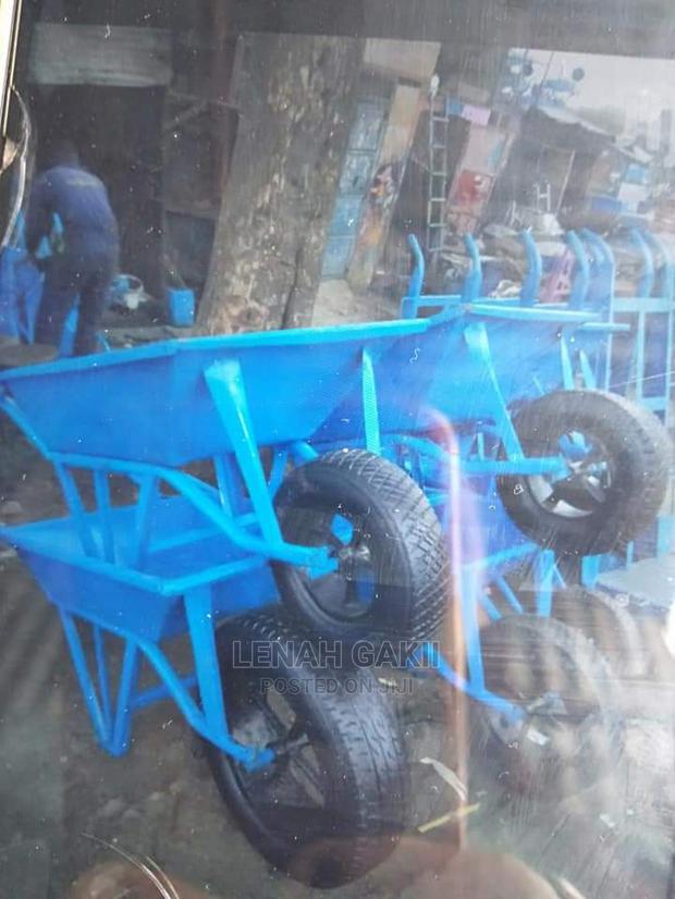 Wheelbarrow - main view