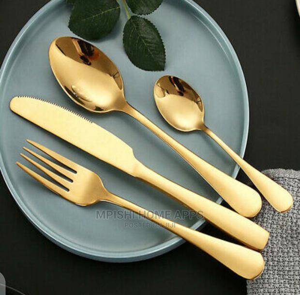 24pcs Golden Cutlery Set - thumbnail 4
