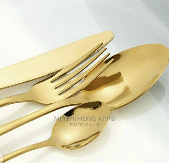 24pcs Golden Cutlery Set