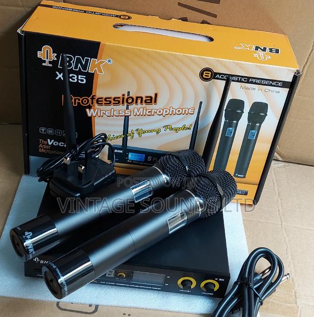 Proffessional Bnk X35 Wireless Microphone - main view