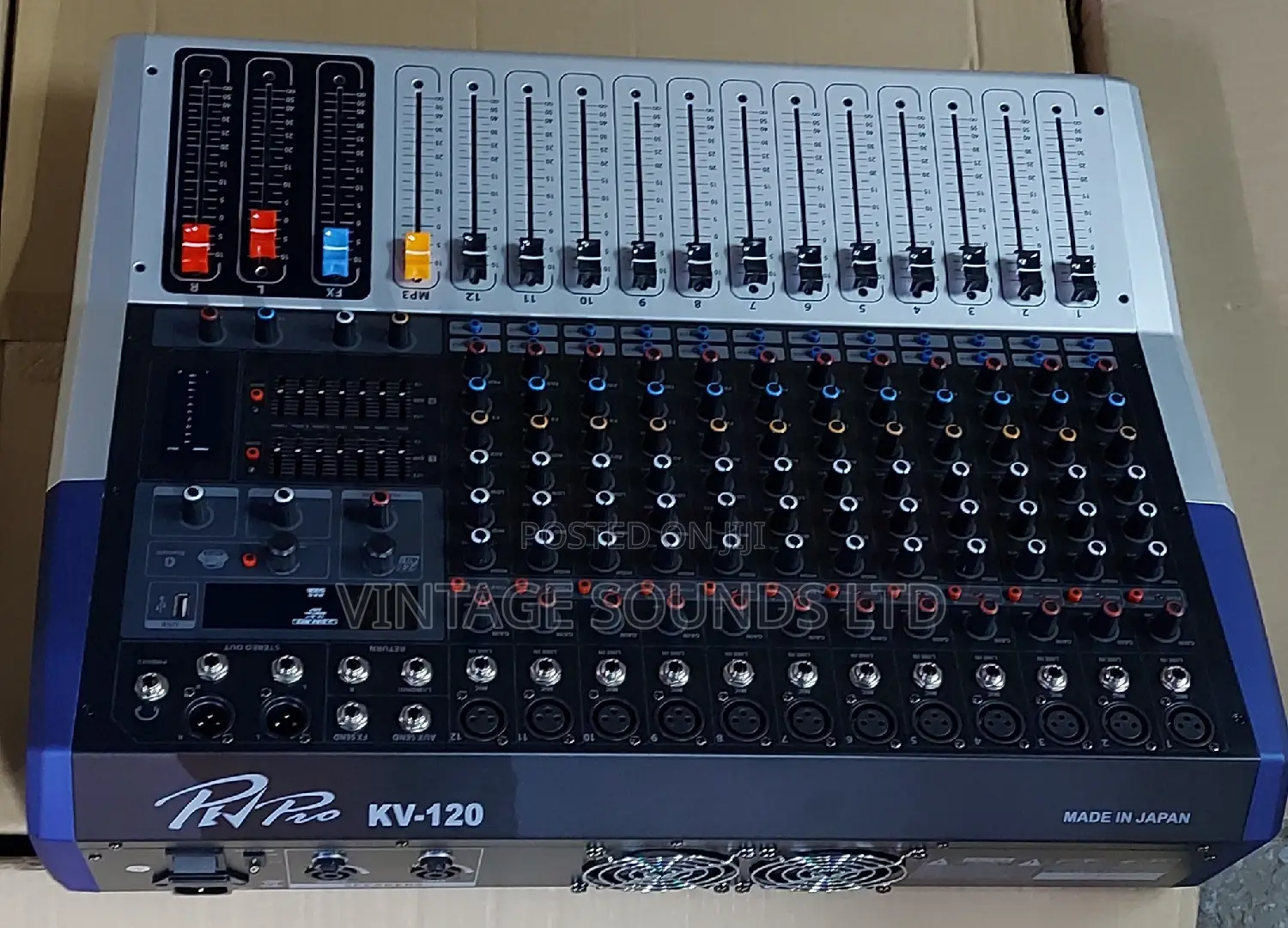 Pev PRO Powered Mixer