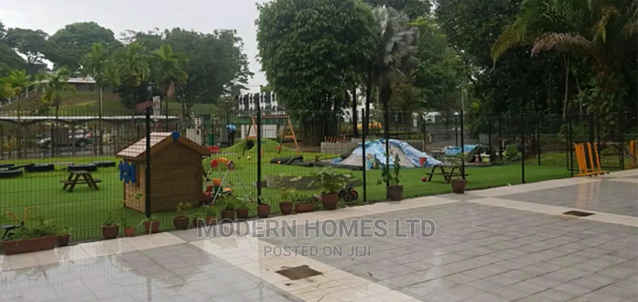 Electric Galvanized and PVC Coated Anti-Climb Security Fence