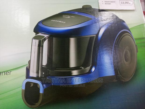 Samsung Dusttracker Vacuum Cleaner - main view