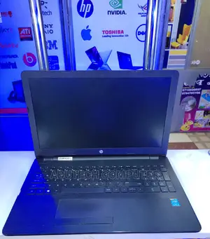 Laptop HP 15-Ra003nia 4GB Intel Core I3 HDD 500GB