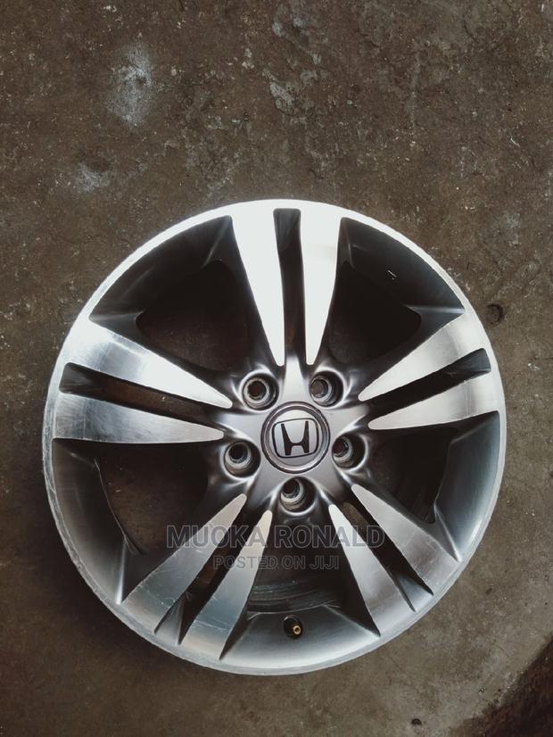 Honda Original Rims - main view