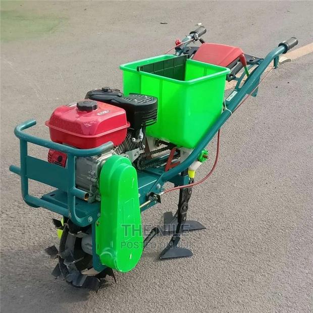 Mini Tiller With Seeder - thumbnail 3