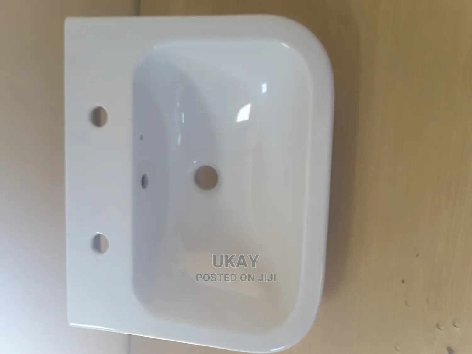 Uk-Ceramic Basin Sink.
