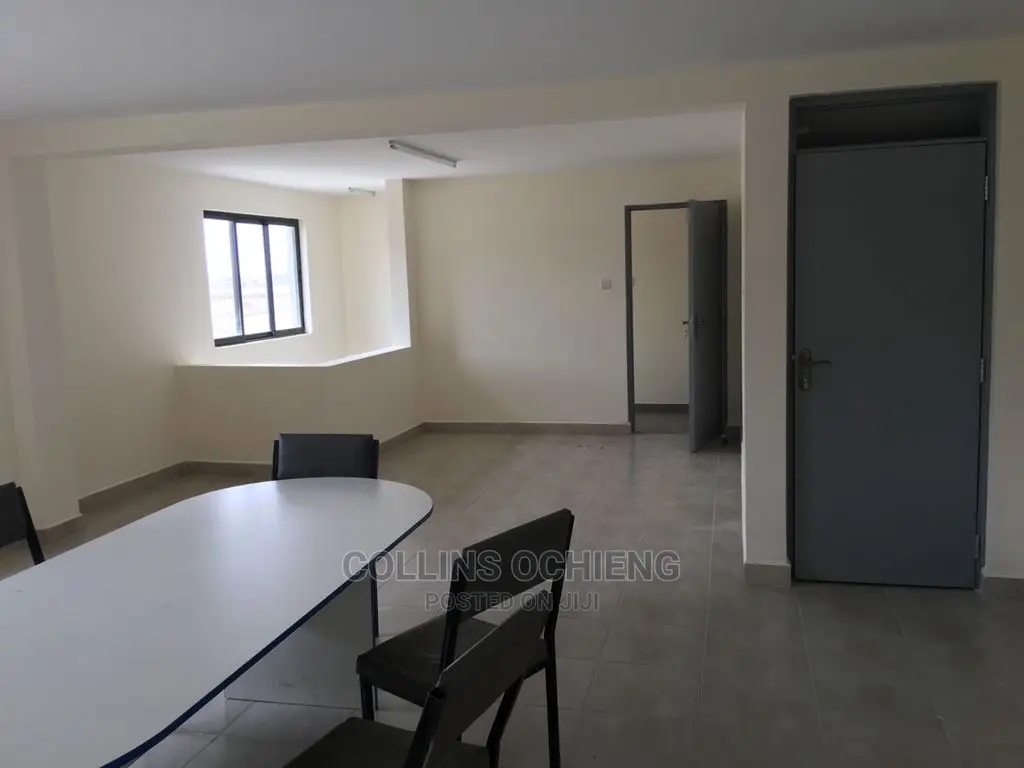 Newly Built Modern Godowns for Sale Rent - Eastern Bypass