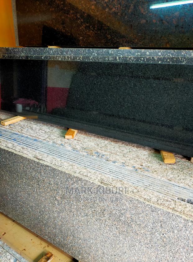 High Quality Granite Tops - thumbnail 4