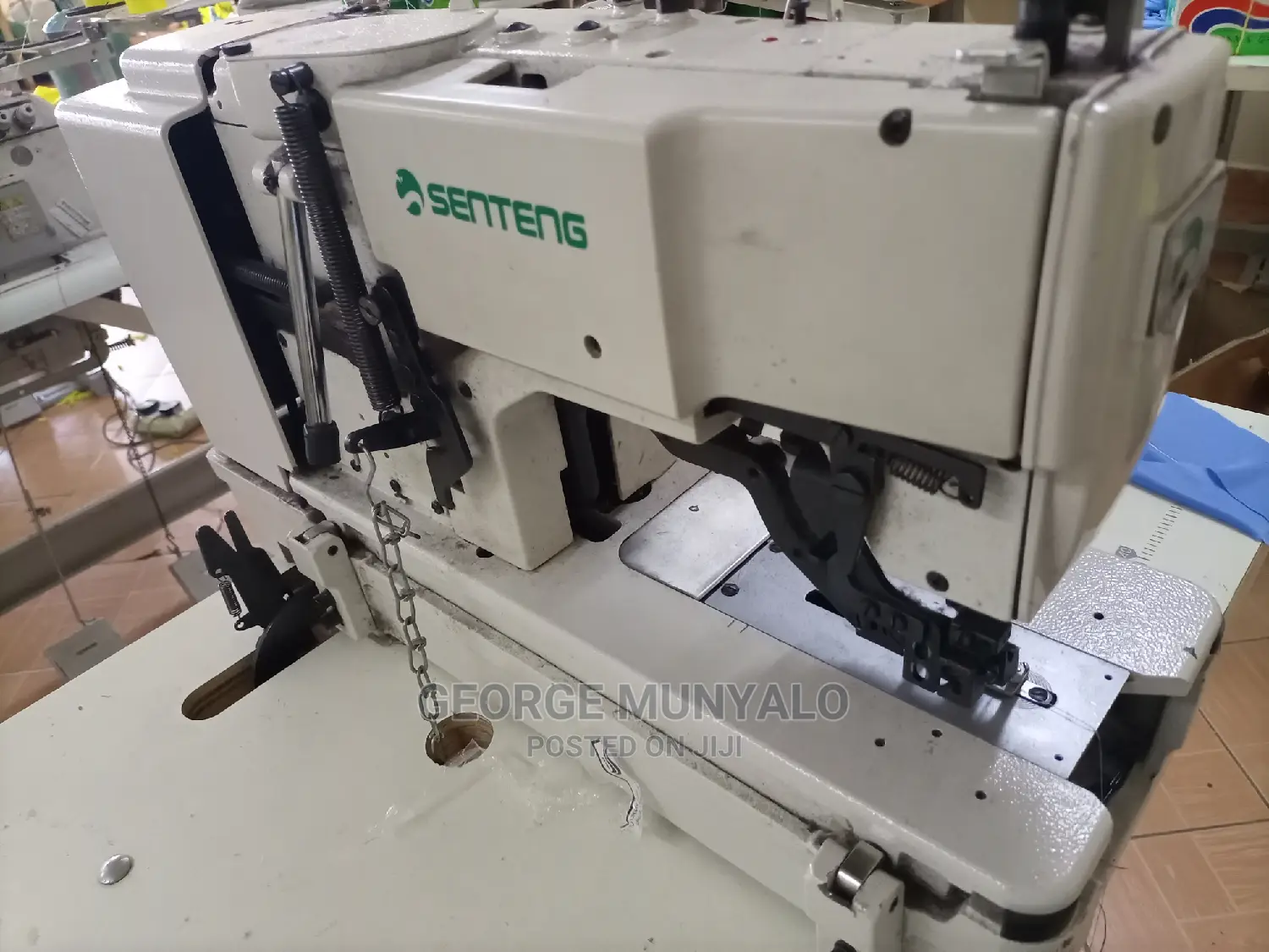 Button Holling Machine