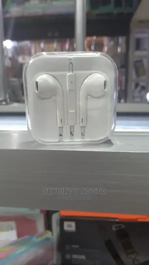 Wired Earphones
