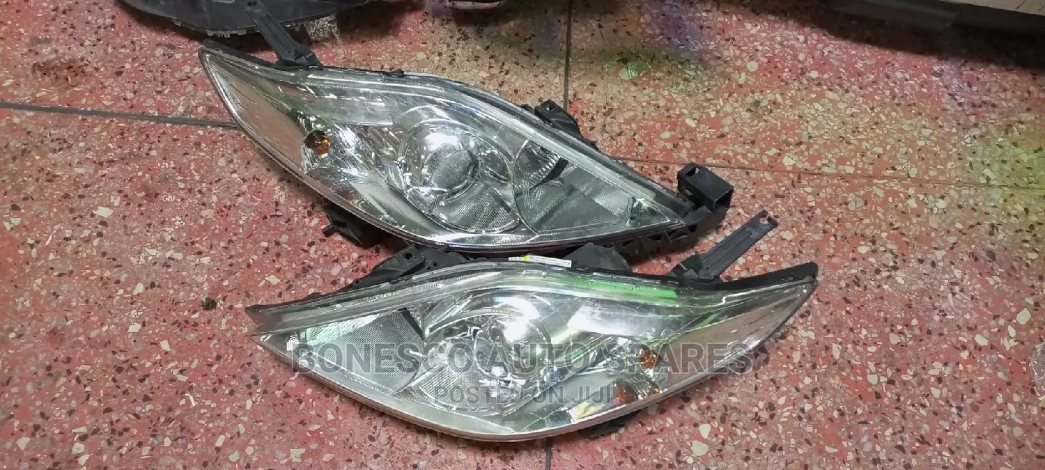 Mazda Premacy Xenon Headlights