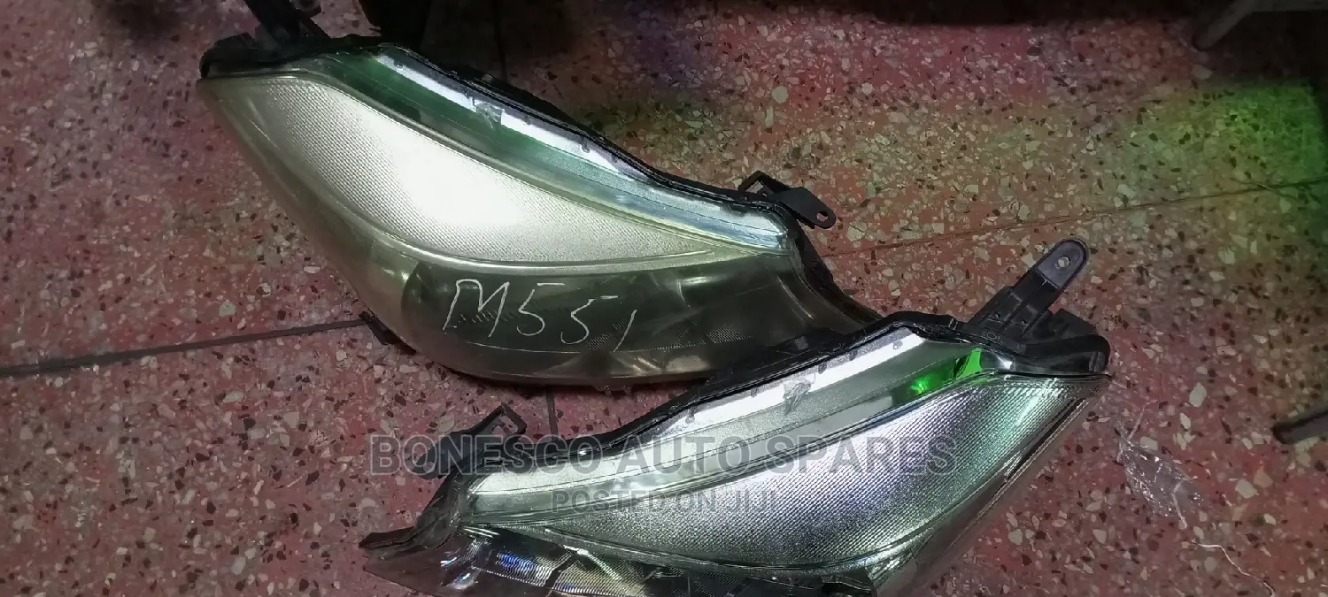 Toyota Vitz 2012 Nonxenon Clean Headlights Available