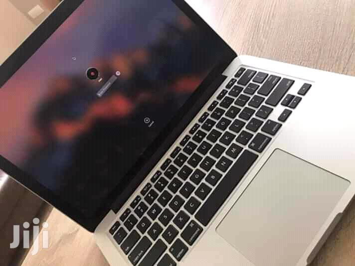 Apple Macbook Pro Corei5 8gbram 500hdd