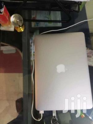 Apple MacBook Pro 500 GB HDD Core i5 8GB Ram
