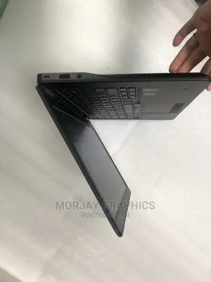 Laptop Dell Latitude 13 7350 8GB Intel Core 2 Quad SSD 256GB