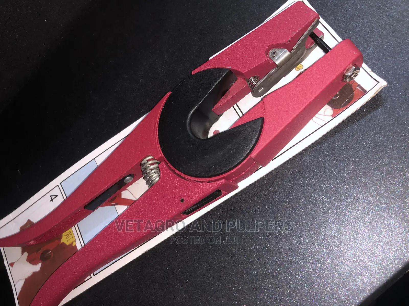 Animal Ear Tag Applicator