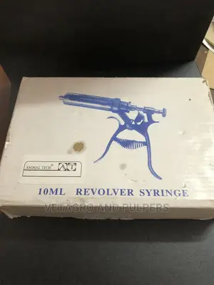 Revolver Syringe for Animals