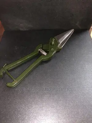 Cattle Hoof Cutter - Heavy Duty