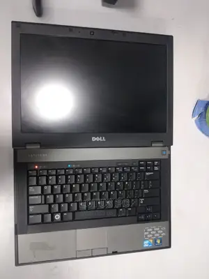 Laptop Dell Latitude E5410 4GB Intel Core I5 HDD 320GB