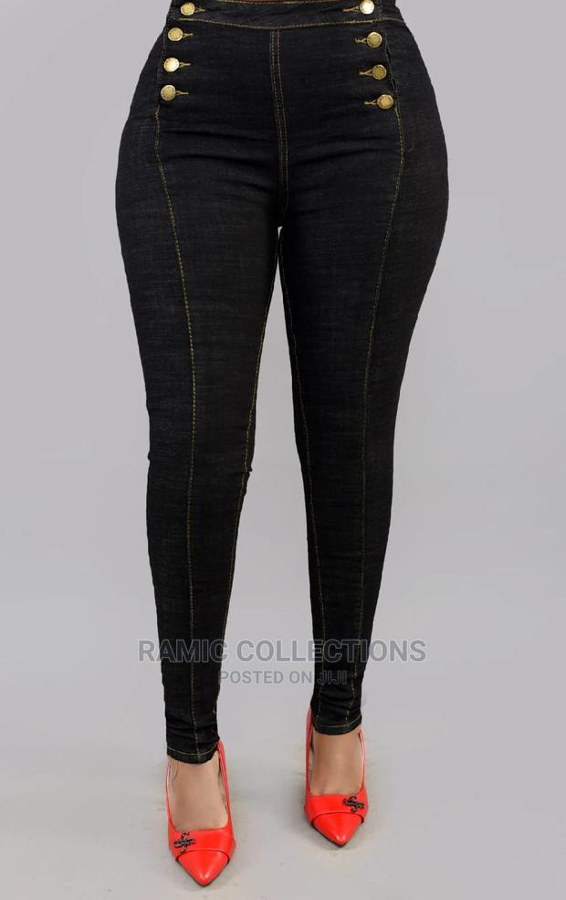 Ladies Jeans - thumbnail 3