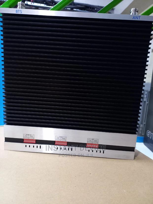 3G 4G Mobile Signal Booster - main view